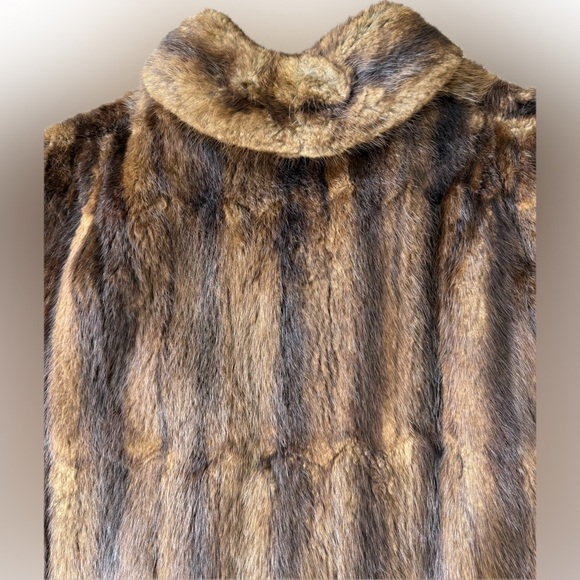 Lazarus Cape Brown Muskrat Fur Cape Vintage 1940s Lazarus Columbus Size Large - Picture 5 of 11